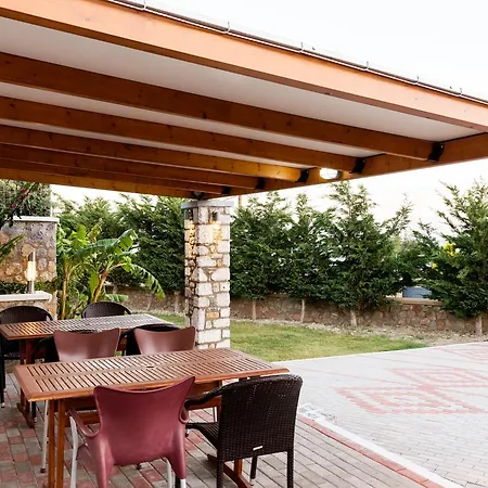 Villa Pefki Sea View Villas